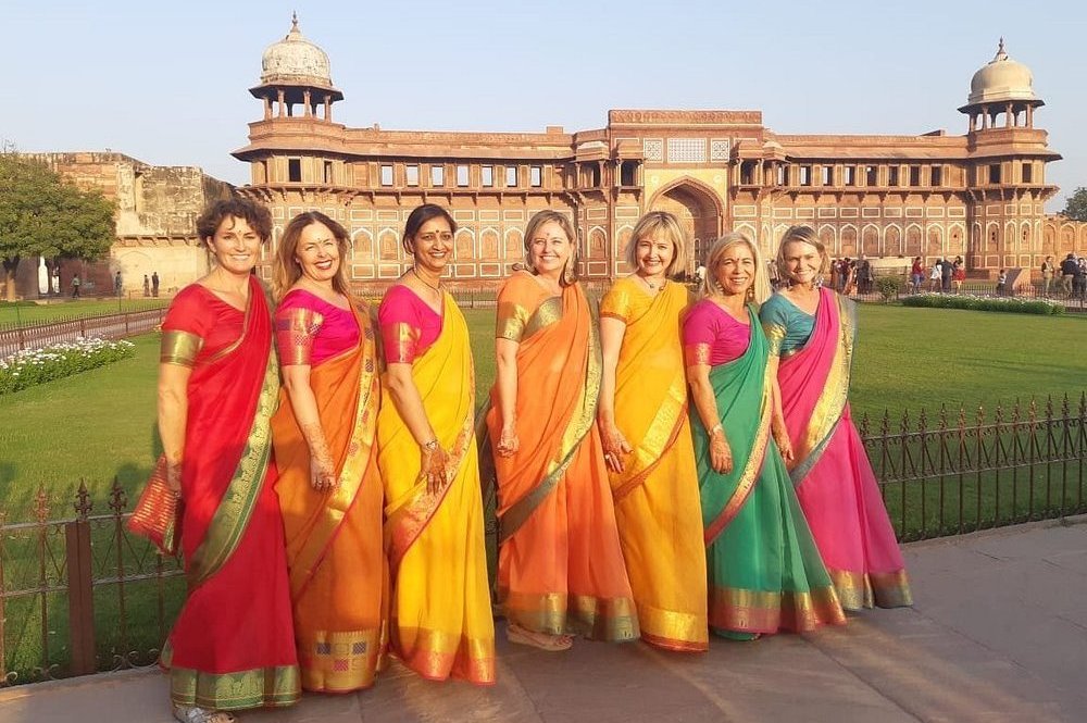 Tour Guide Agra